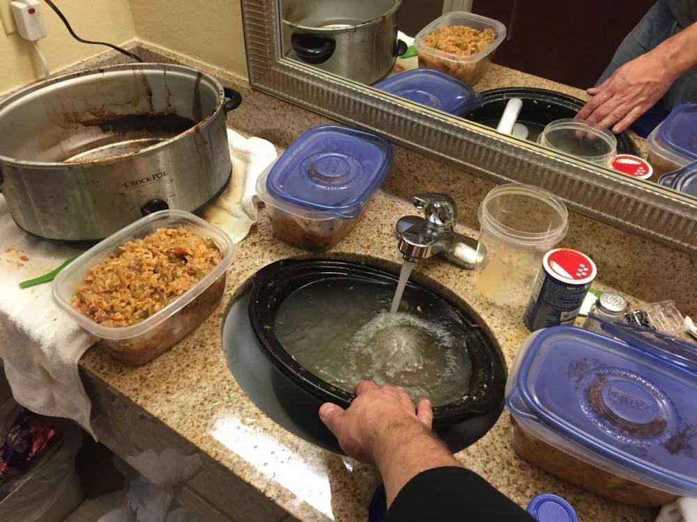 Cooking in a hotel room - Cooking - eGullet Forums