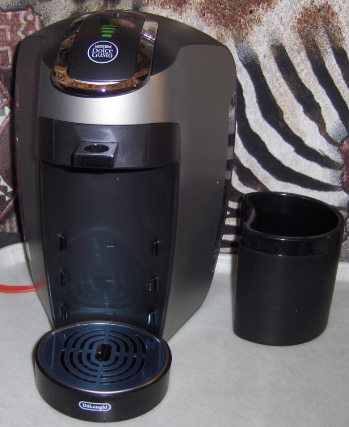 NESCAFE Dolce Gusto Esperta 2 Review: My Honest Thoughts (+Is It For YOU?)  2022