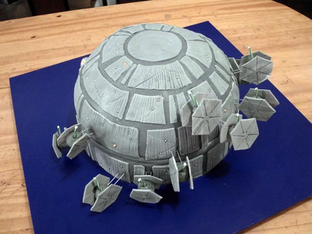 DeathStar-Side2.jpg.7457a0c8a016ec2eef1e