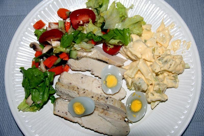 56ee8ac89a346_chickensalad.jpg.8dd9dc013