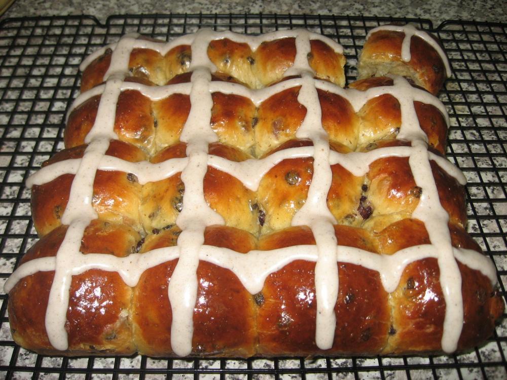 Hot Cross Buns.jpg