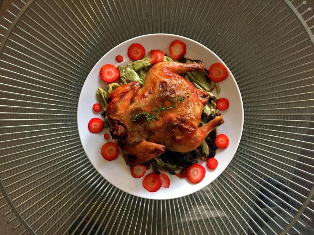 roasted chicken on knot weed 2.jpg