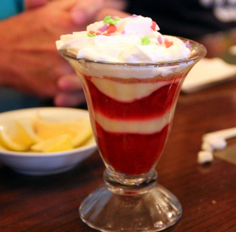 rose and crown trifle.jpg