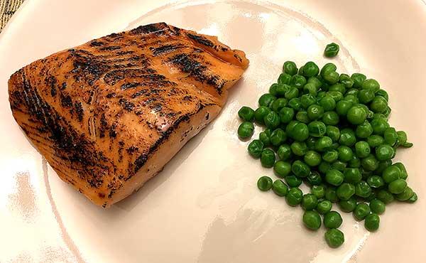 salmon-peas.jpg