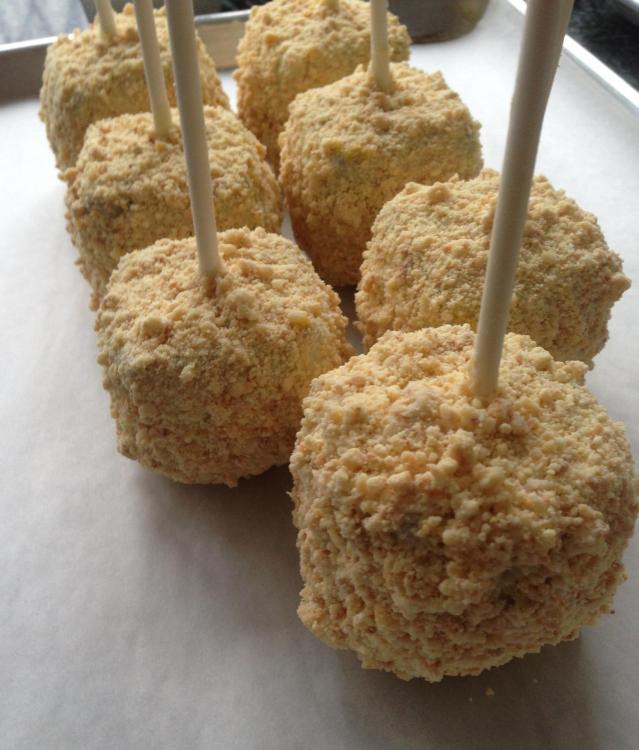 carrot cake truffles.jpg