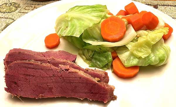 corned-beef-2.jpg.83dfa513f68e406726e0f96283bdbf87.jpg