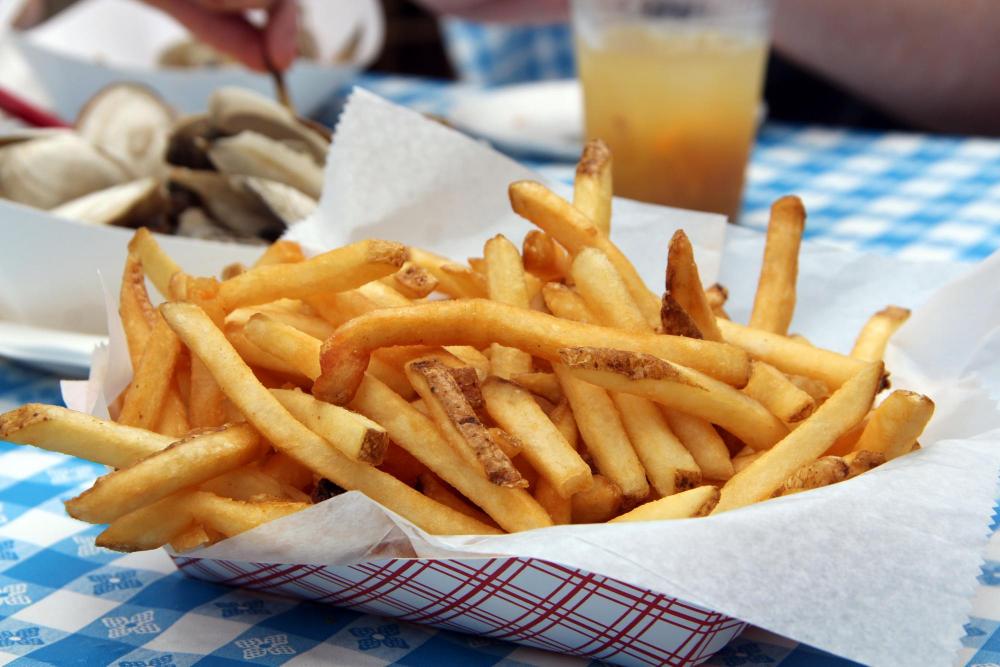 593587bd90e29_beachcomberfrenchfries.thumb.jpg.81cd8371e127c6fa58131156a44d9f1b.jpg