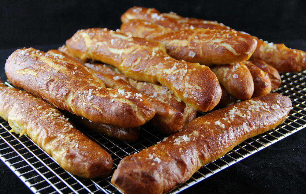 pretzels.thumb.jpg.e8a1bf51fad585a3135b989dcd27b557.jpg