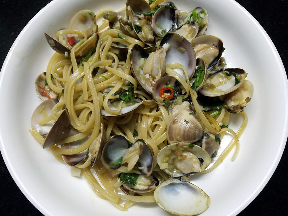 clams1.thumb.jpg.559f0e540f8251e8c81b45fc86b5d1d7.jpg