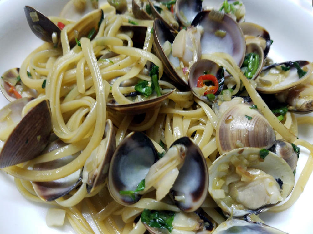 clams2.thumb.jpg.b267016789836d860eb6a4f5f81ed877.jpg