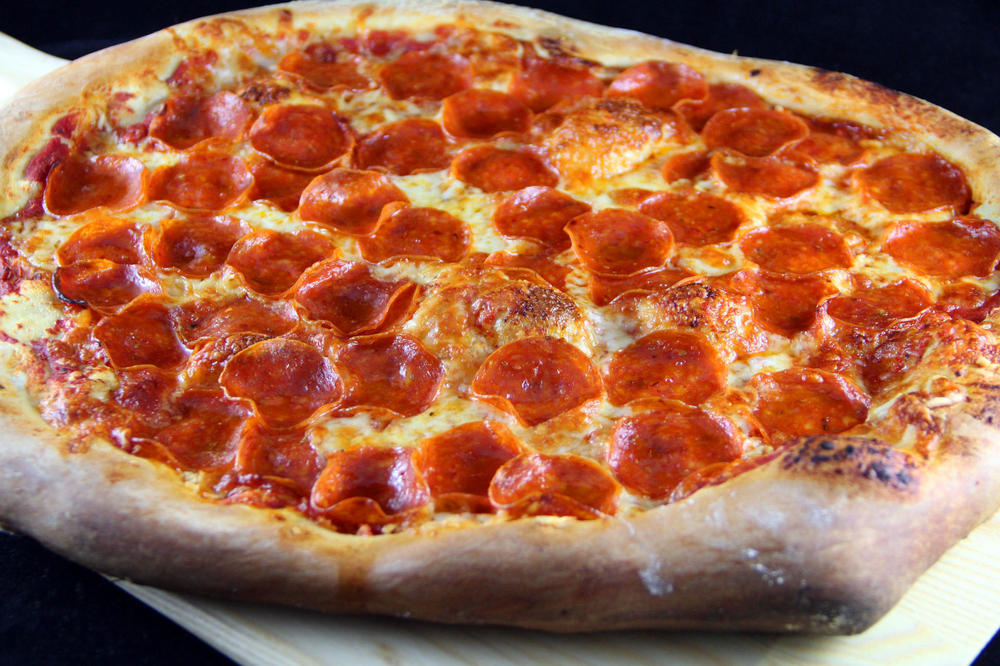 5b00321d8c0a7_pepperonipizza.thumb.jpg.3048032625f445ce671342f466367d73.jpg