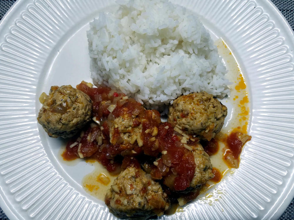 meatballs.thumb.jpg.2dfe4970e41a20bfde75ede78020ec5c.jpg