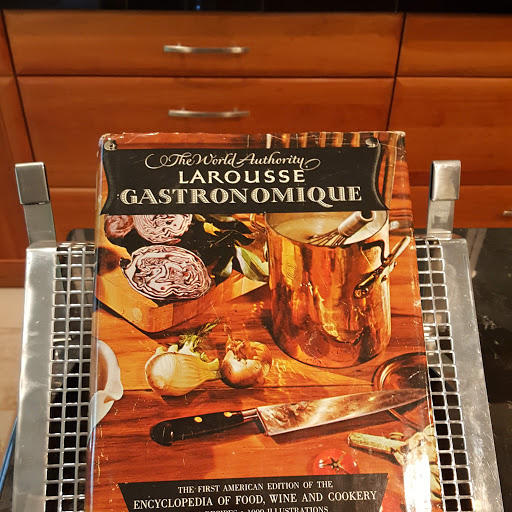 The Best English Version Of Larousse Gastronomique - 