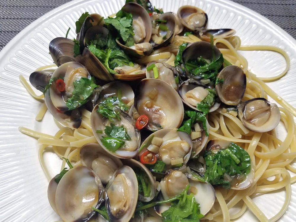 clams2.thumb.jpg.a73649b984bf07d0fb76829e19196c02.jpg