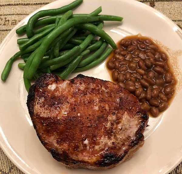 pork-chop-beans.jpg.cdc06fc8157b7e1b3d3bf798ae5dfc38.jpg