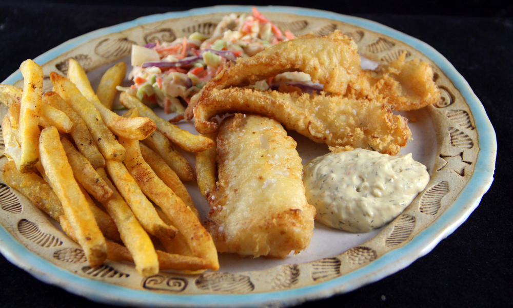 1269742174_fishandchips.thumb.jpg.b73f0bc344849701efd464f5dd0cf294.jpg