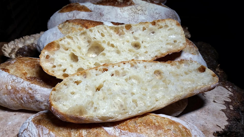 723147730_sourdoughbakefebruary6th20193.thumb.jpg.7fa211e39a9c489460ba8cd414370902.jpg