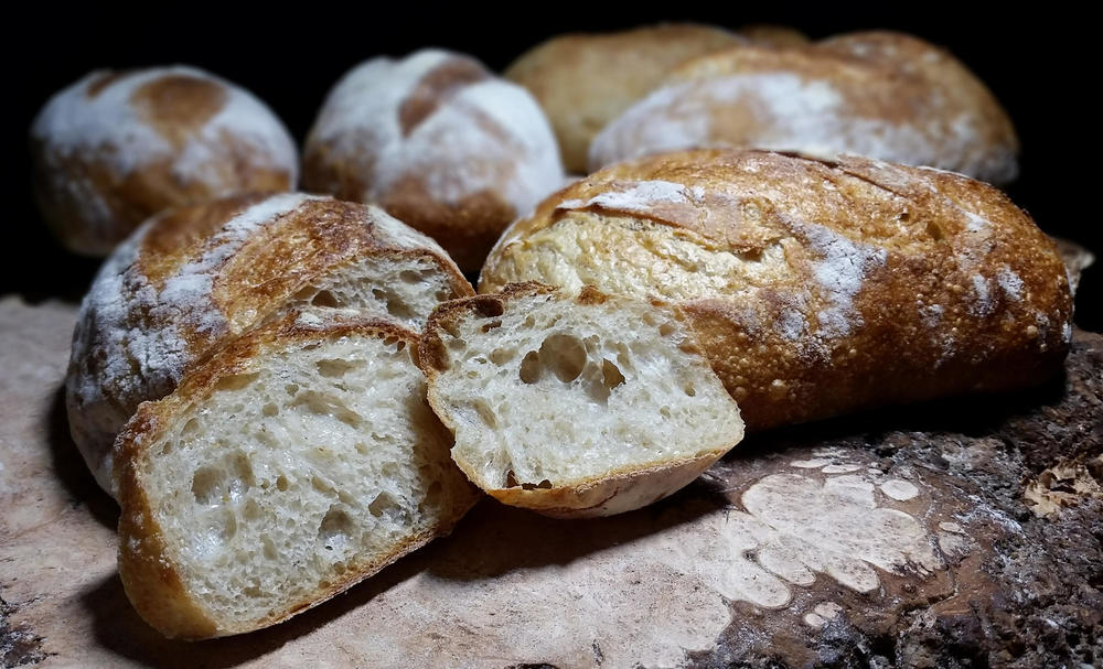 1648710529_SourdoughwithRedFifeMarch23rd20191.thumb.jpg.6184a0f7c4e22f45c84a44a211bedb67.jpg