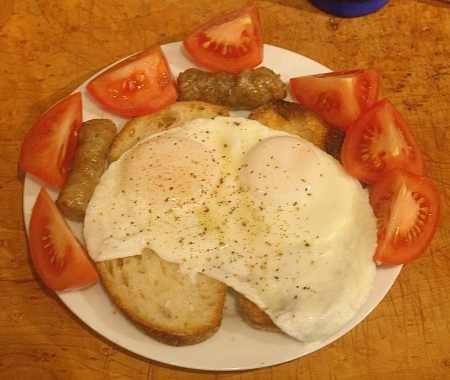 Breakfast.thumb.jpg.131ee931a114be4f14eb9091e4540c46.jpg