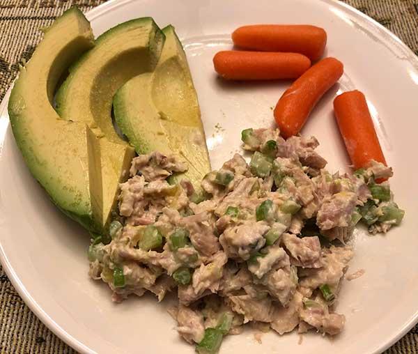 tuna-salad.jpg.0bb78b3b556a0494954dfcdb71e64b55.jpg