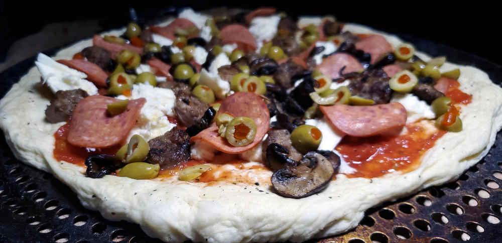 2133642010_PepperoniSausageOliveandMushroomPizzaAugust28th20193.thumb.jpg.f6ec608a65a5d7086dd3ed1f1d66b6c6.jpg