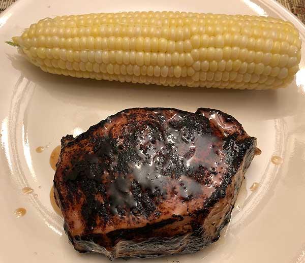 pork-chop-corn2.jpg.f697d4c3e73cfef725607b3282000431.jpg