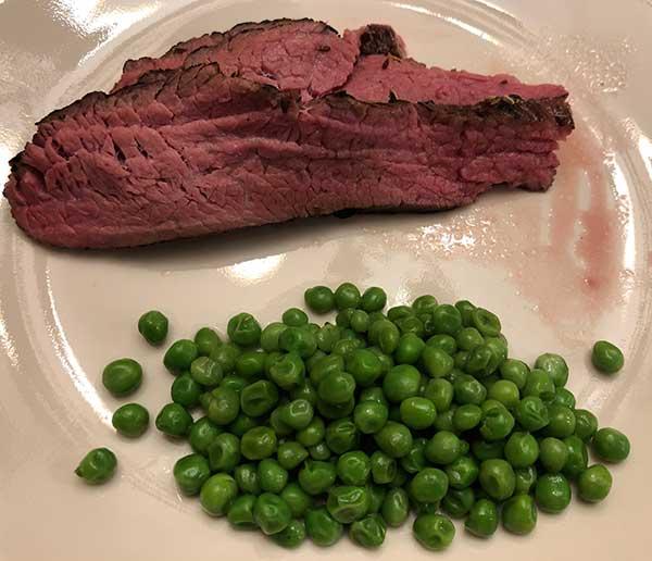 tri-tip-peas.jpg.95a9ee02fddc4f3f676996fcbdba45b0.jpg