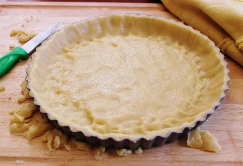 Shortbread pastry formed in tart pan.JPG