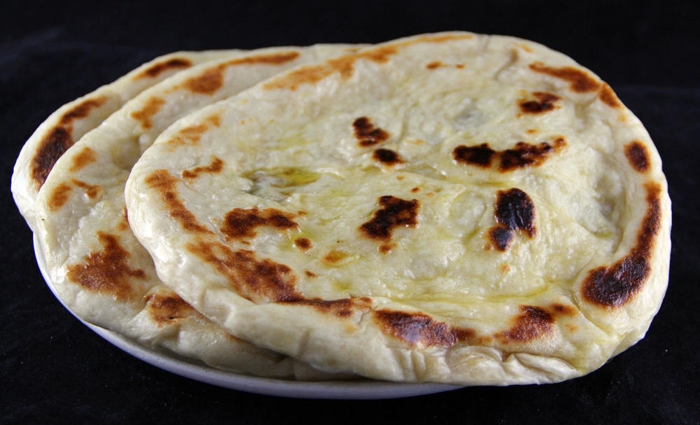 flatbread.thumb.jpg.8fd96856311cf0e2f8d474857714b618.jpg