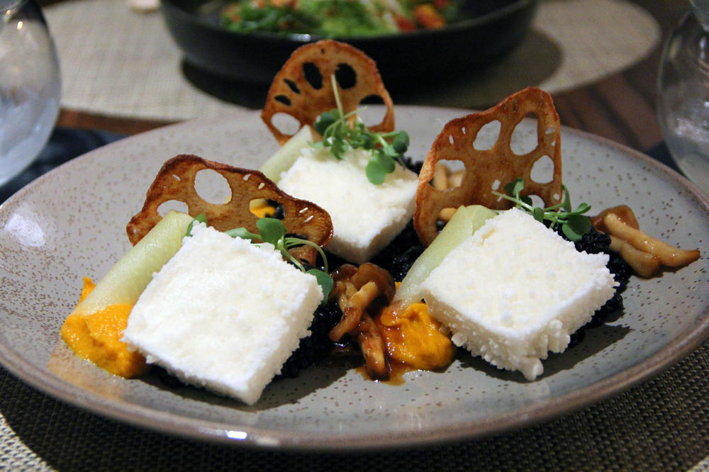 tttofu2.thumb.jpg.3cef02d2aeba0cf9d8431aa61f801a3c.jpg