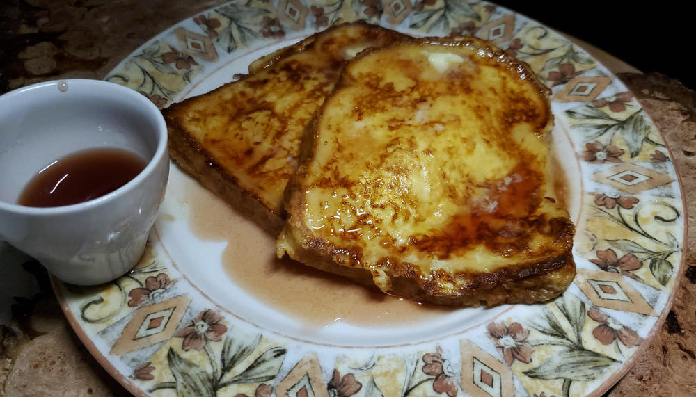 947582524_FrenchToastwithPlumSyrupDecember5th20191.thumb.jpg.7c73b44be5e65a838a25c8c546289e50.jpg