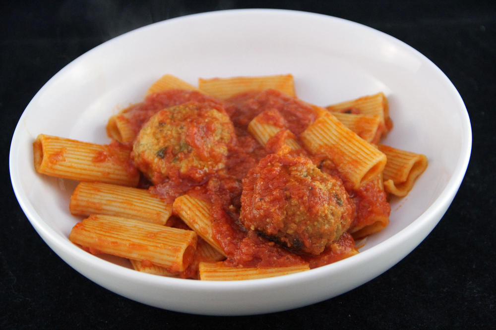 1752635699_rigatoniwithmeatballs.thumb.jpg.a758ea18bd5c6e959f4ae2738d63e4d5.jpg