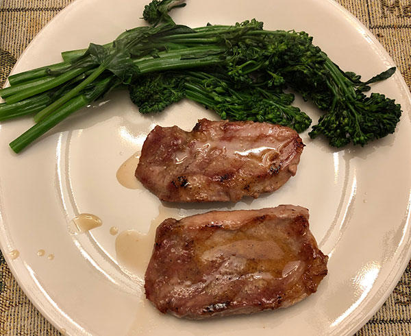 pork-chop-broc.jpg.f6d5fa251f63e37659b1e0d9eea9455e.jpg