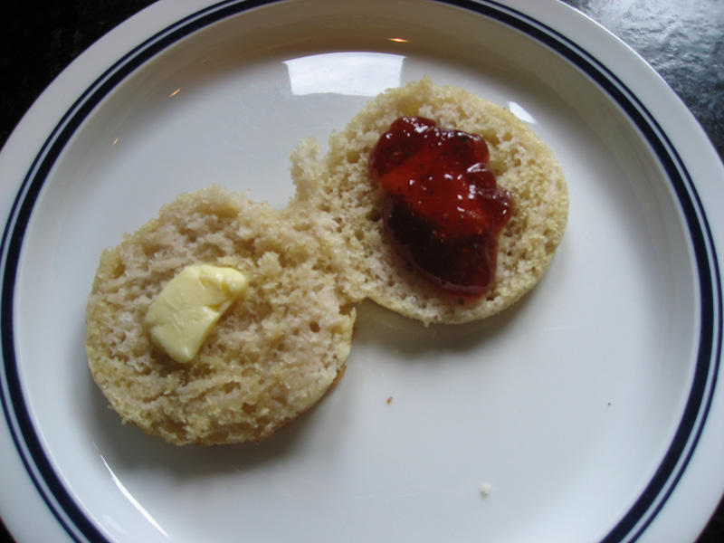 1035919497_IMG_5999-crumpetsreadytoeat.jpg.052c34331f397d8c7f90567bc6a0fc91.jpg