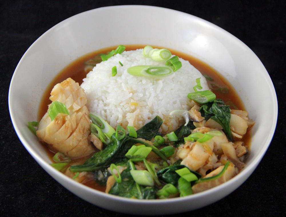 927811893_koreanfishstew.thumb.jpg.11b659c29e993a1ab42fd86c8194c516.jpg