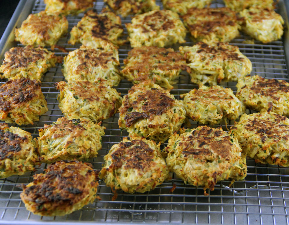 latkes.thumb.jpg.fdd510c34c046887dd4405412001f1b2.jpg