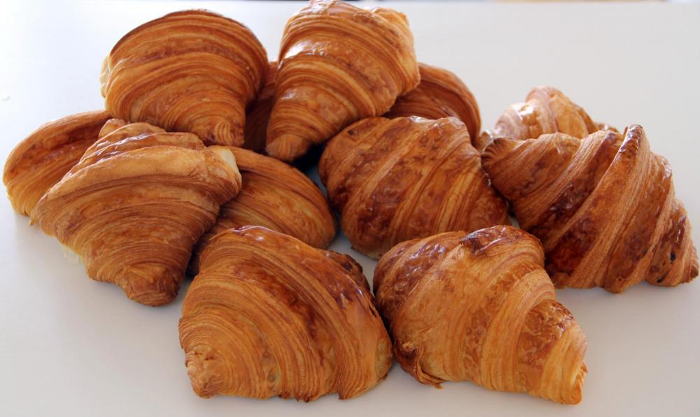 croissant.thumb.jpg.dea9dfa77074fa656f1edf326a53ccfb.jpg