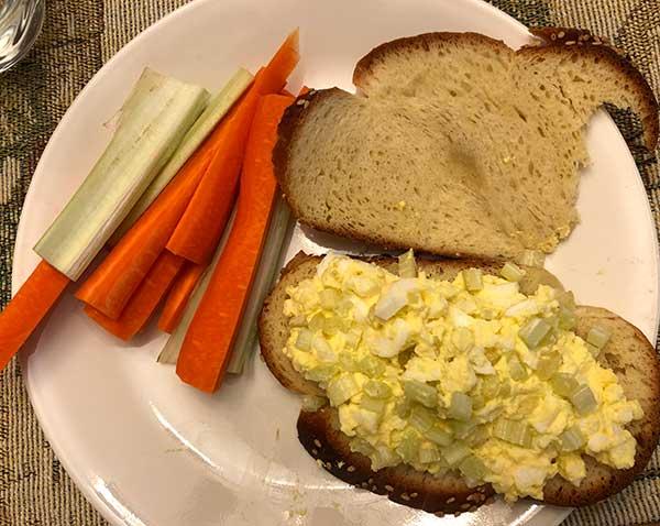 egg-salad2.jpg.48fd1d537b88fd5d58c929e1b1ff1b64.jpg