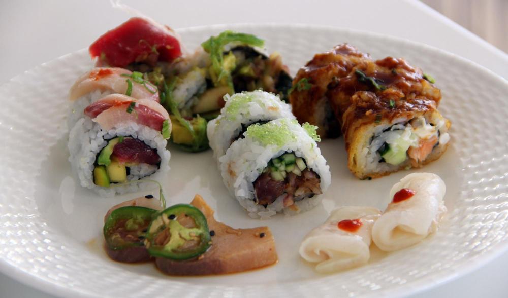 sushi.thumb.jpg.dbfed33e484b2134e219a75c9647a384.jpg