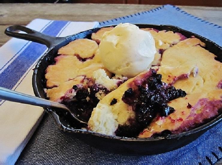 Cast-Iron Skillet Huckleberry Cobbler-Foodgawker.JPG