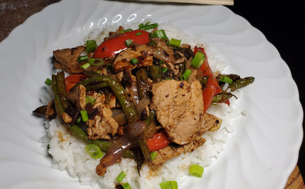 1187042417_PorkGreenbeansandblackbeanSeptember26th20201.thumb.jpg.ef4ec5cdac9392fa953d98bda77aa17c.jpg