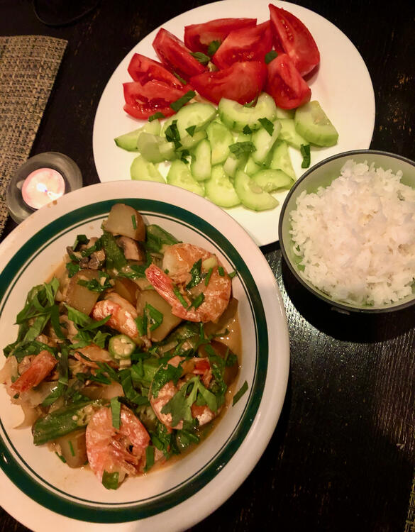 18921025_ShrimpThaigreencurryricesalad10-06.thumb.jpeg.c1821c01d9ebc7ec9977a7ea01f392ec.jpeg