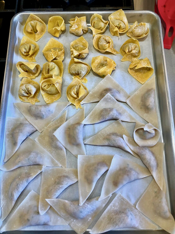 595651051_Wontons10-17.thumb.jpeg.603e10a543407d6b266760757c79c3f3.jpeg