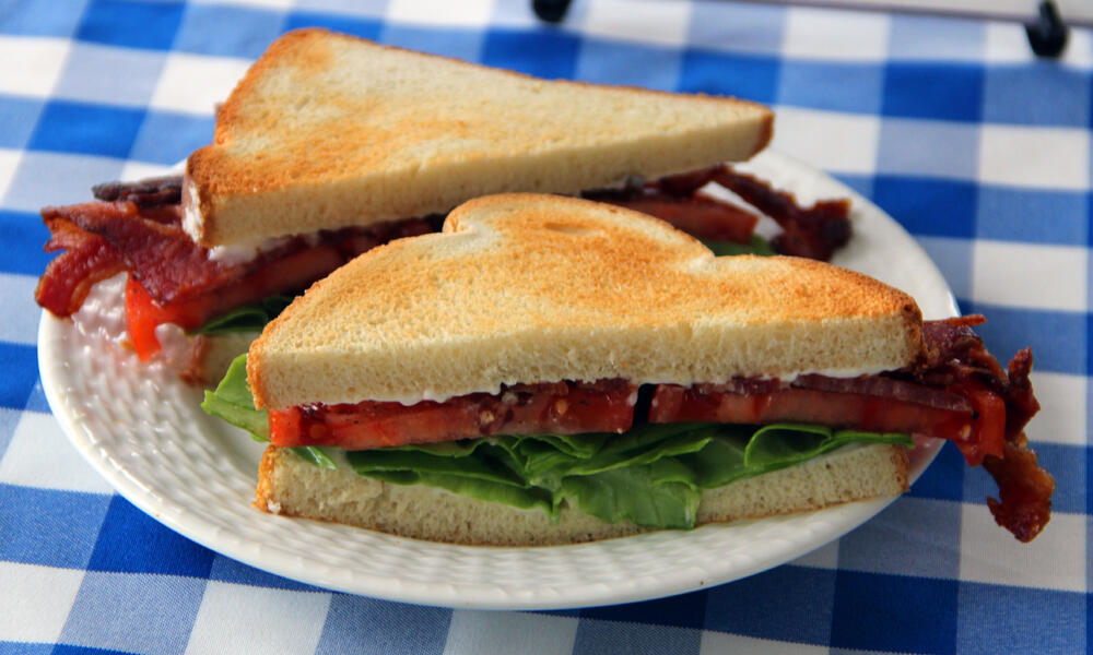 blt.thumb.jpg.d86bbc9484452ae4954c7b6ca9f83453.jpg