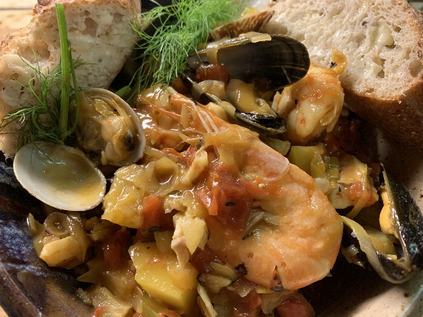 Bouillabaisse2571.jpg.58d4ae4b4378f4086caca2084d39d487.jpg