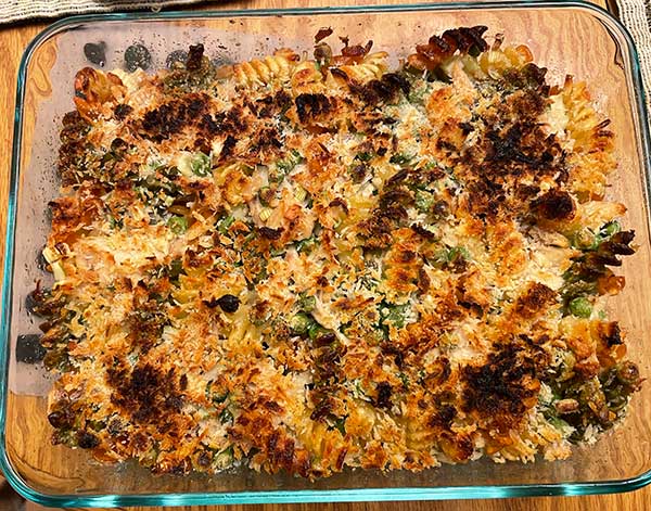 tuna-casserole2.jpg.79d75ed01b8bfbbf35b9afa31fd695cd.jpg