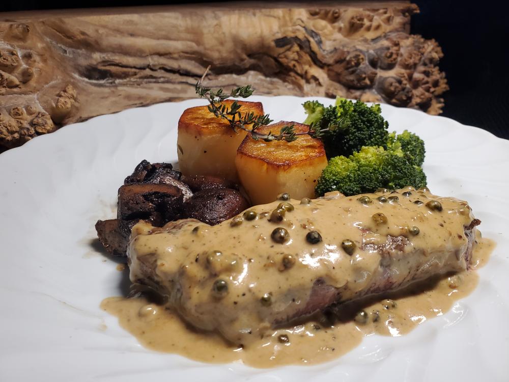 134651865_GreenPeppercornsteakFebruary22nd2021.thumb.jpg.5756a81a1c7021fb03c664d792faa598.jpg