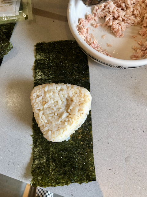 278026199_Onigiri109-02.jpeg.0e046665a14f10eb5cdcbb0e0d77d812.jpeg