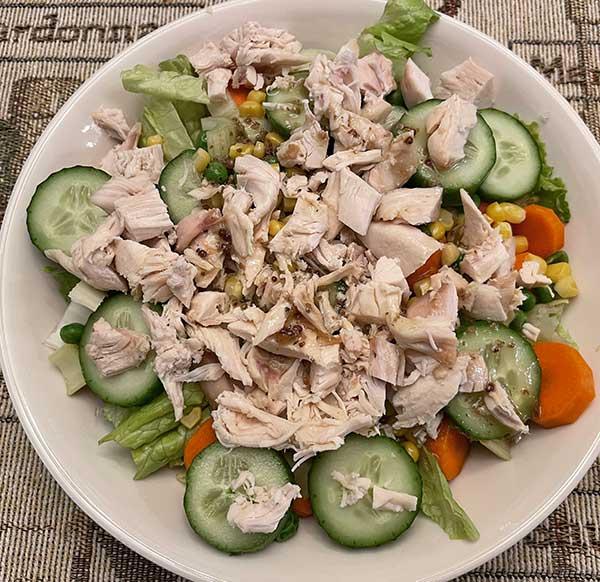 chicken-salad.jpg.bd2e8a5ca6692113f5f809a870862027.jpg