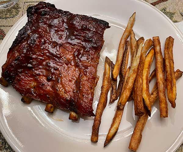 costco-ribs-fries.jpg.91faa82878c8f195c284fc3d5a43c1a0.jpg